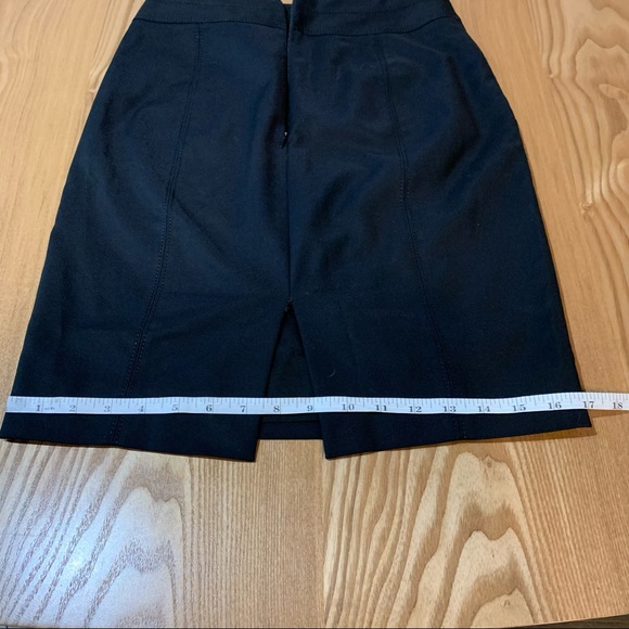 White House Black Market Perfect Form Pencil Skirt- Size 00 - Picture 11 of 13